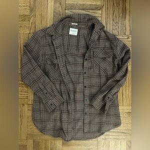 Abercrombie & Fitch light brown plaid Oversized Flannel Shirt Jacket - Small
